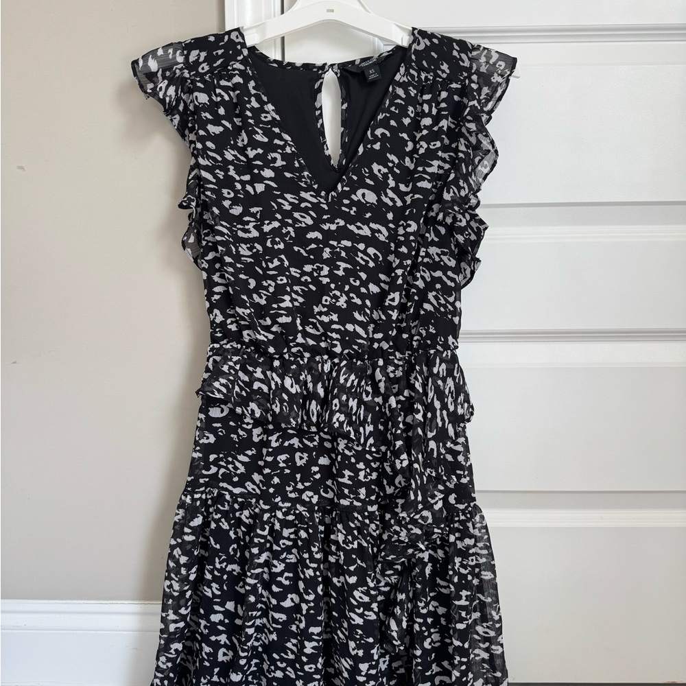 Simply Vera Vera Wang Black and White Midi Sundress